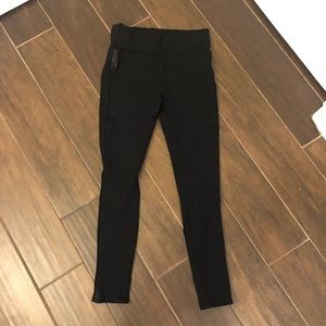 Ci Sono black legging with leather look down leg